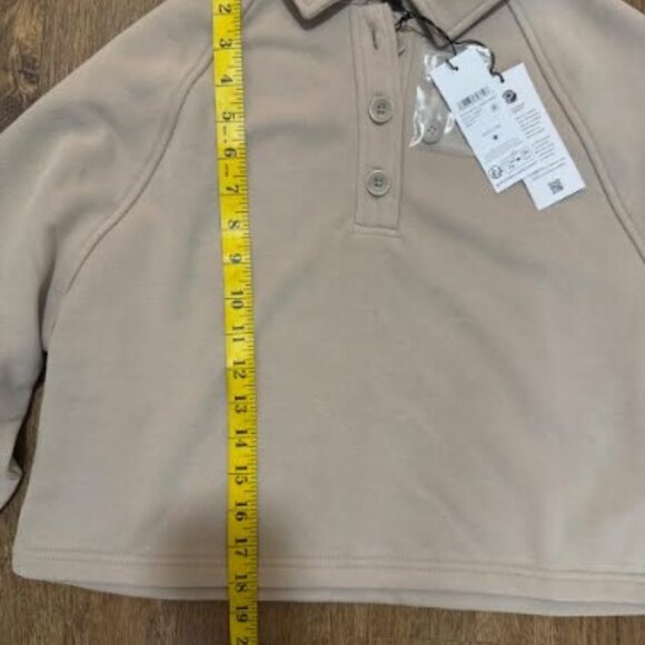 NWT Ugg Women's Kaylee Polo Sweatshirt - Picture 4 of 9